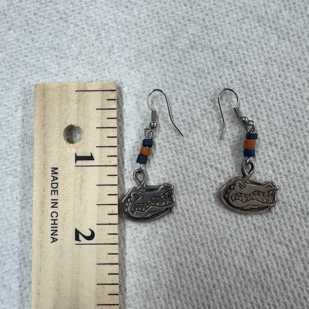 University of Florida Gators Dangling Earrings With Beads And Logo - Picture 2 of 4